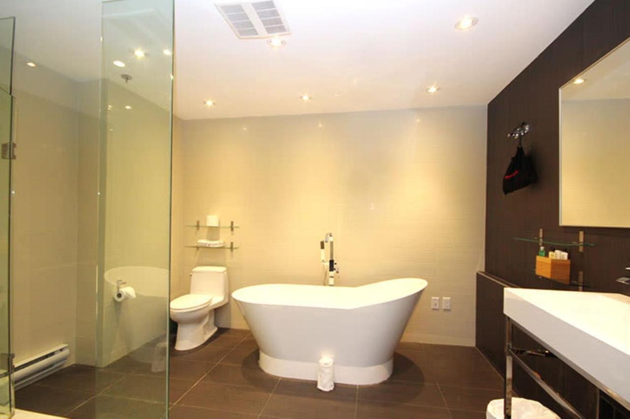 The Saint James Hotel, Ascend Hotel Collection Торонто Экстерьер фото