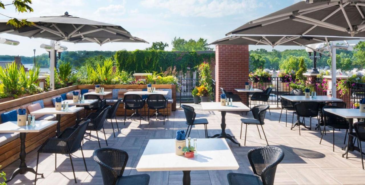 The Saint James Hotel, Ascend Hotel Collection Торонто Экстерьер фото