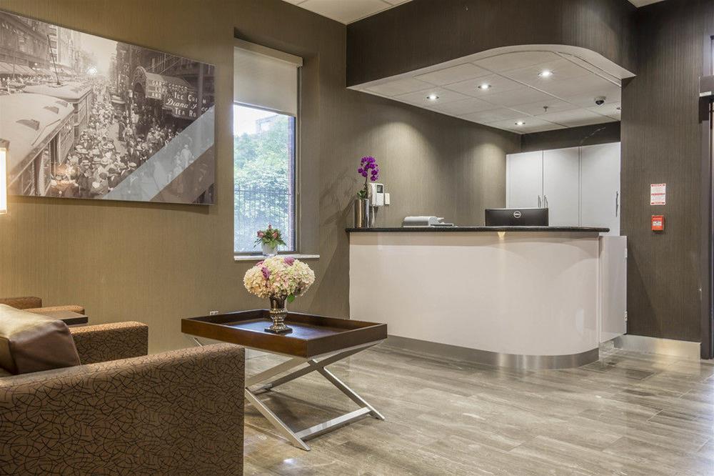 The Saint James Hotel, Ascend Hotel Collection Торонто Экстерьер фото